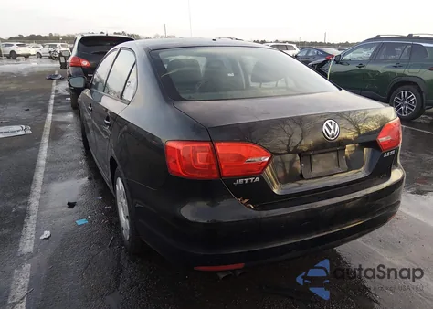 2011 Volkswagen Jetta 2.5L Se z USA, uszkodzony, nr VIN 3VWDZ7AJXBM335514